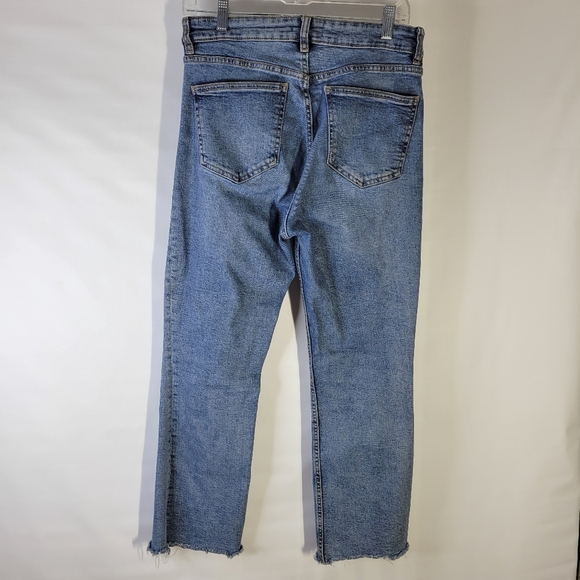 Womans Zara Unfinished hem Jeans Manufactured whiskering Size 10 Small Hole - Picture 7 of 10